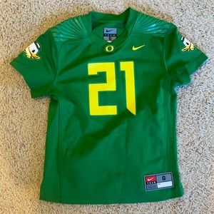 Nike Oregon Ducks kids jersey. Size 6. Like new!